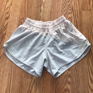 Lululemon Hotty Hot shorts high rise size 4